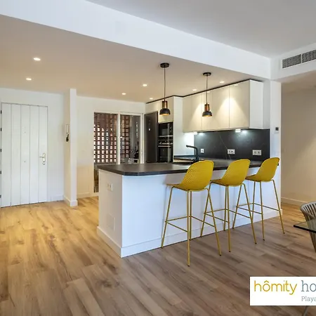 Homity Holidays - - La Cartuja Golf *