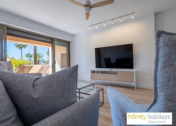 Homity Holidays - - La Cartuja Golf Apartment Estepona